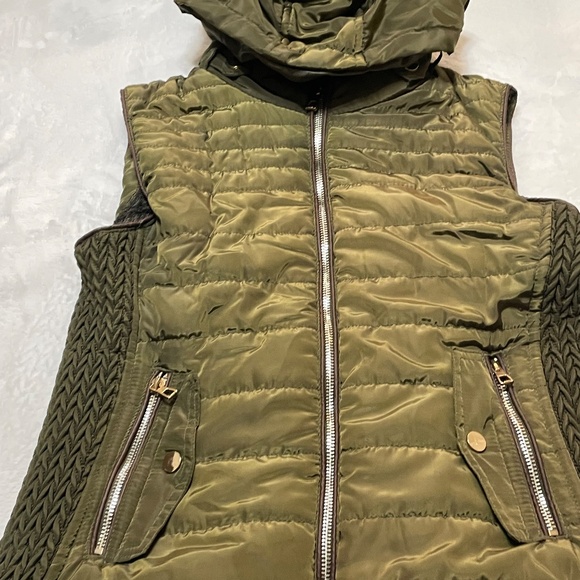 Special One Green Puffer Vest With Removable Hood Lined Women's Size Medium - Picture 7 of 14